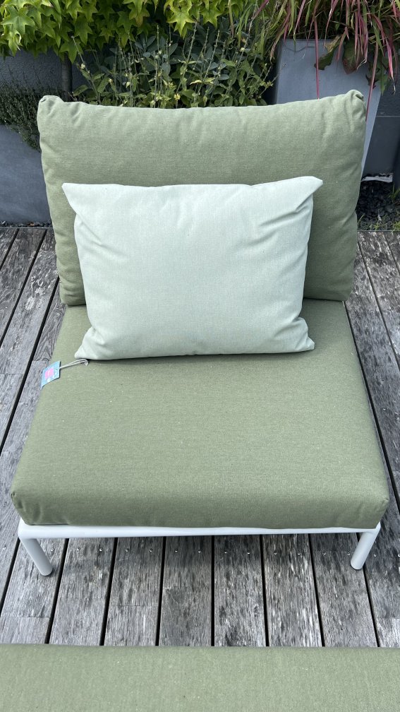 Level 2 Lounge Combination Outdoor Houe EXHIBITION PIECES
