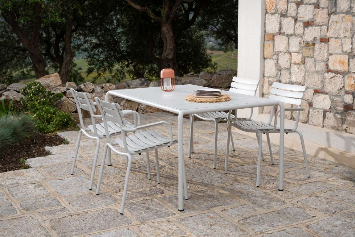 Alua Armrest Dining Chair Chaise à accoudoirs Outdoor Houe 