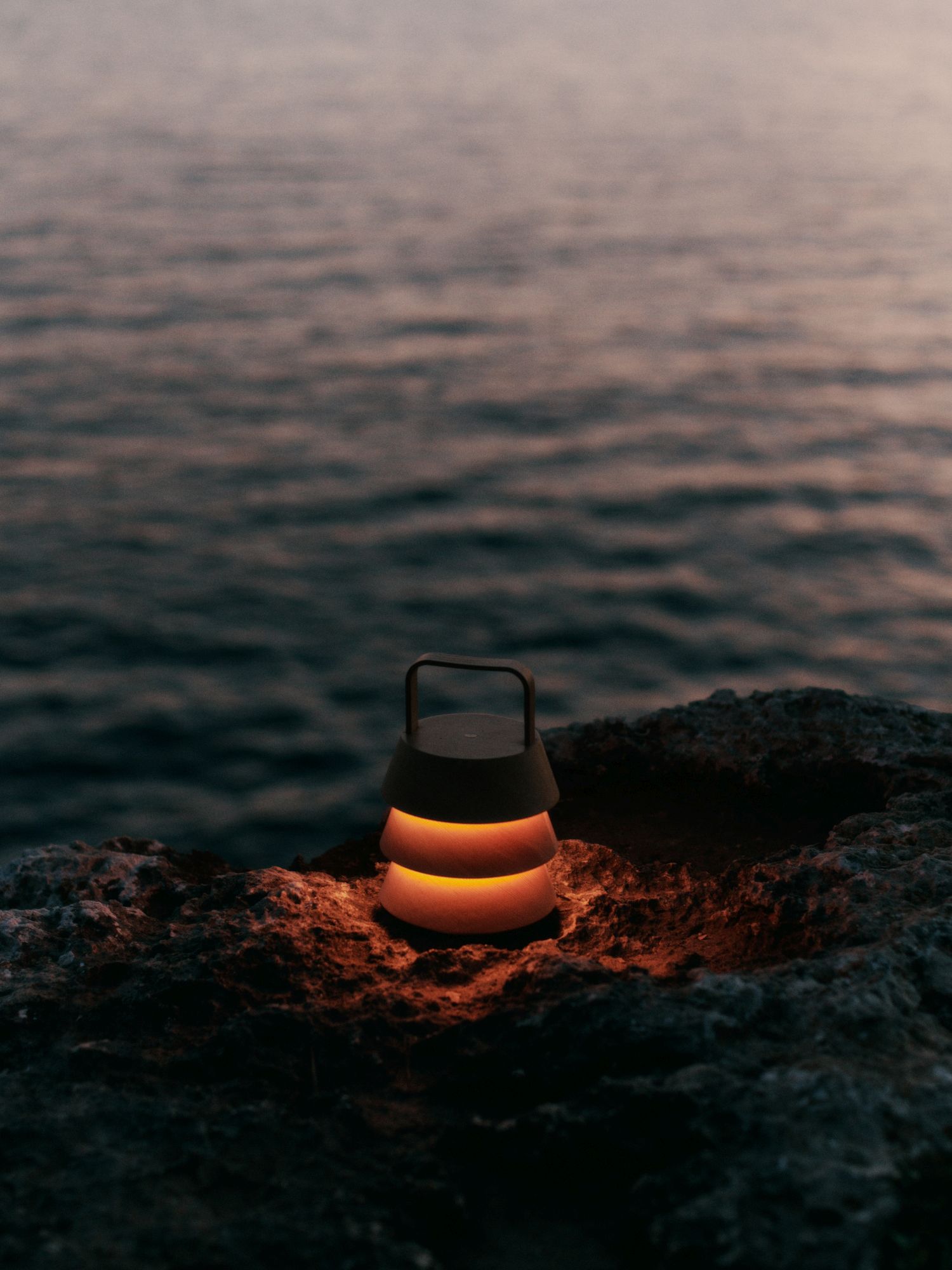 Luver lampe de table portable Ferm Living