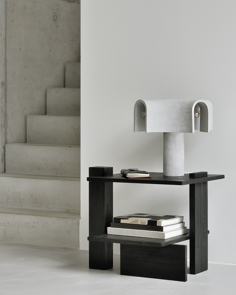Teak Abstract Side table Table d'appoint Noir Ethnicraft