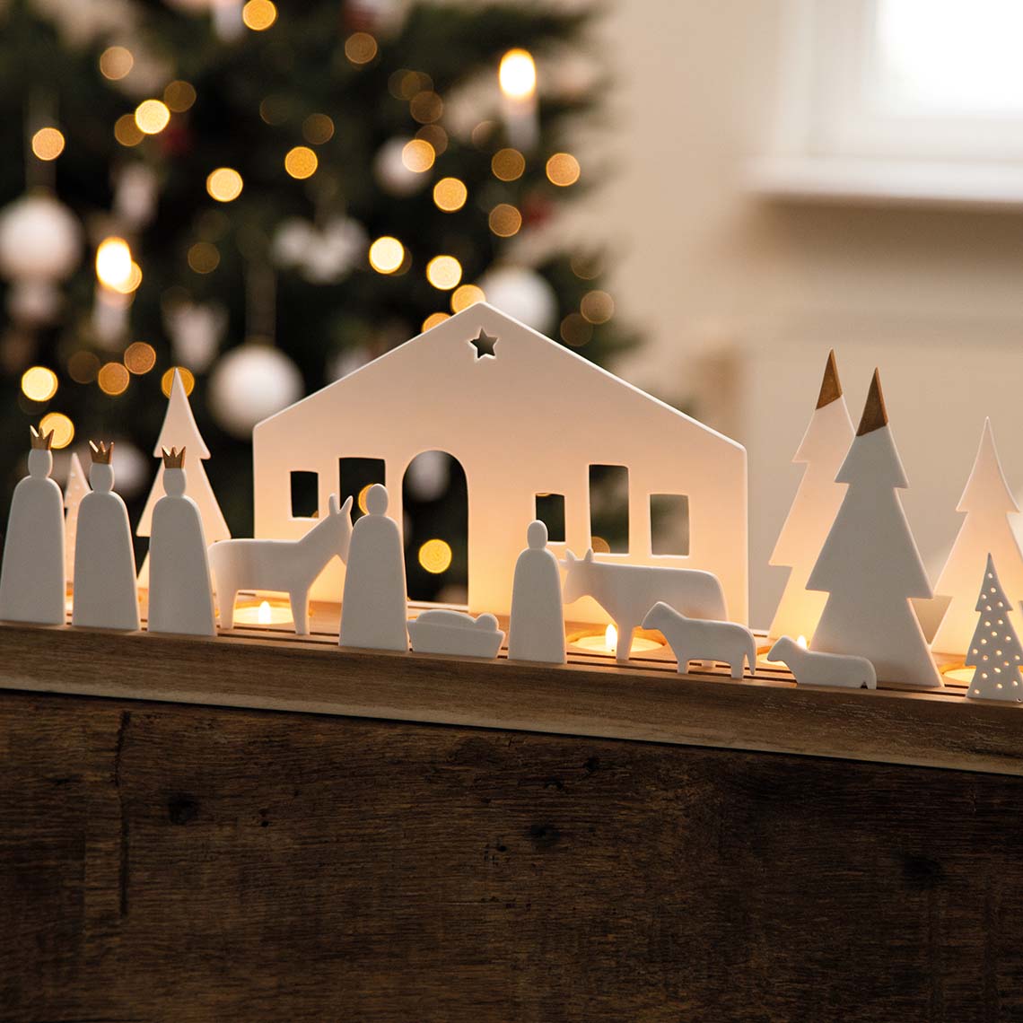 Crèche vivante d'objets lumineux de Noël Räder