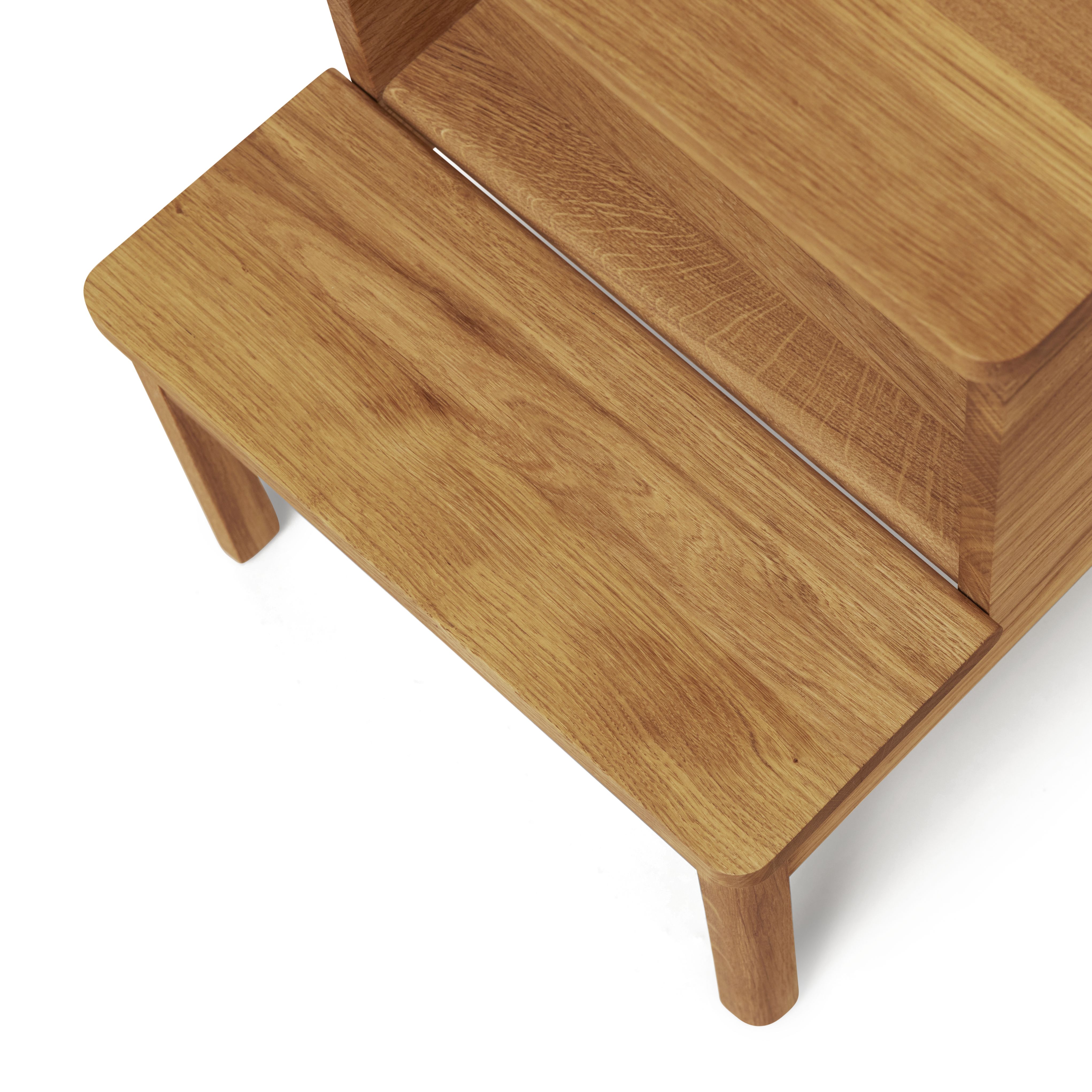 A Line Tabouret marchepied Form & Refine