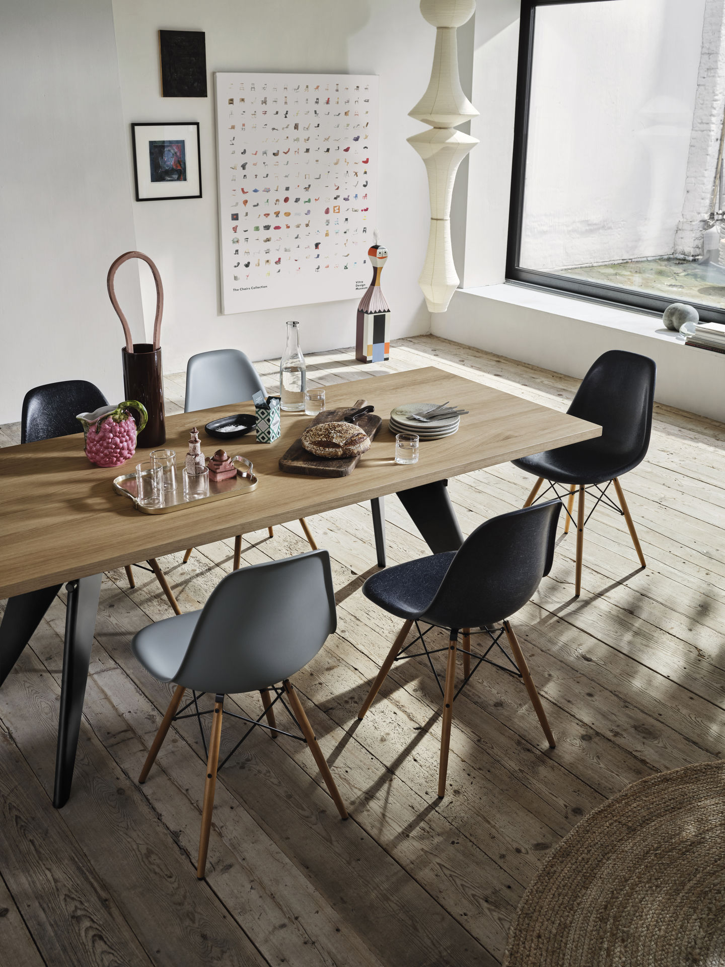Eames Fiberglass Chair DSW chaise Vitra