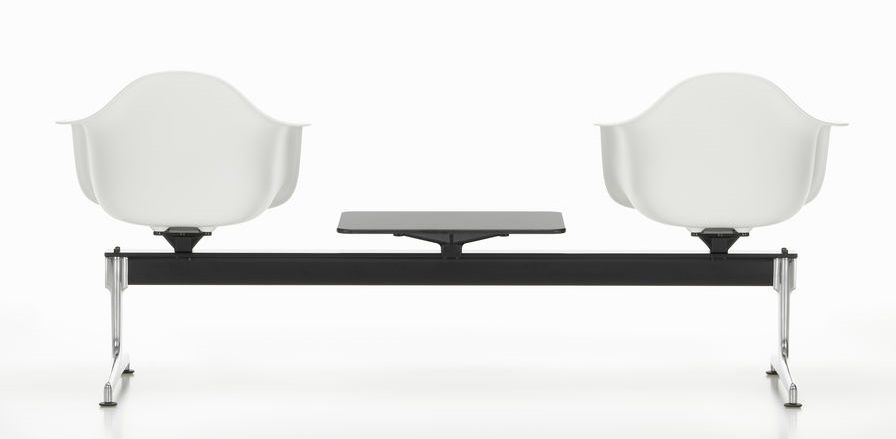 Eames Plastic Armchair RE sur traverse Vitra