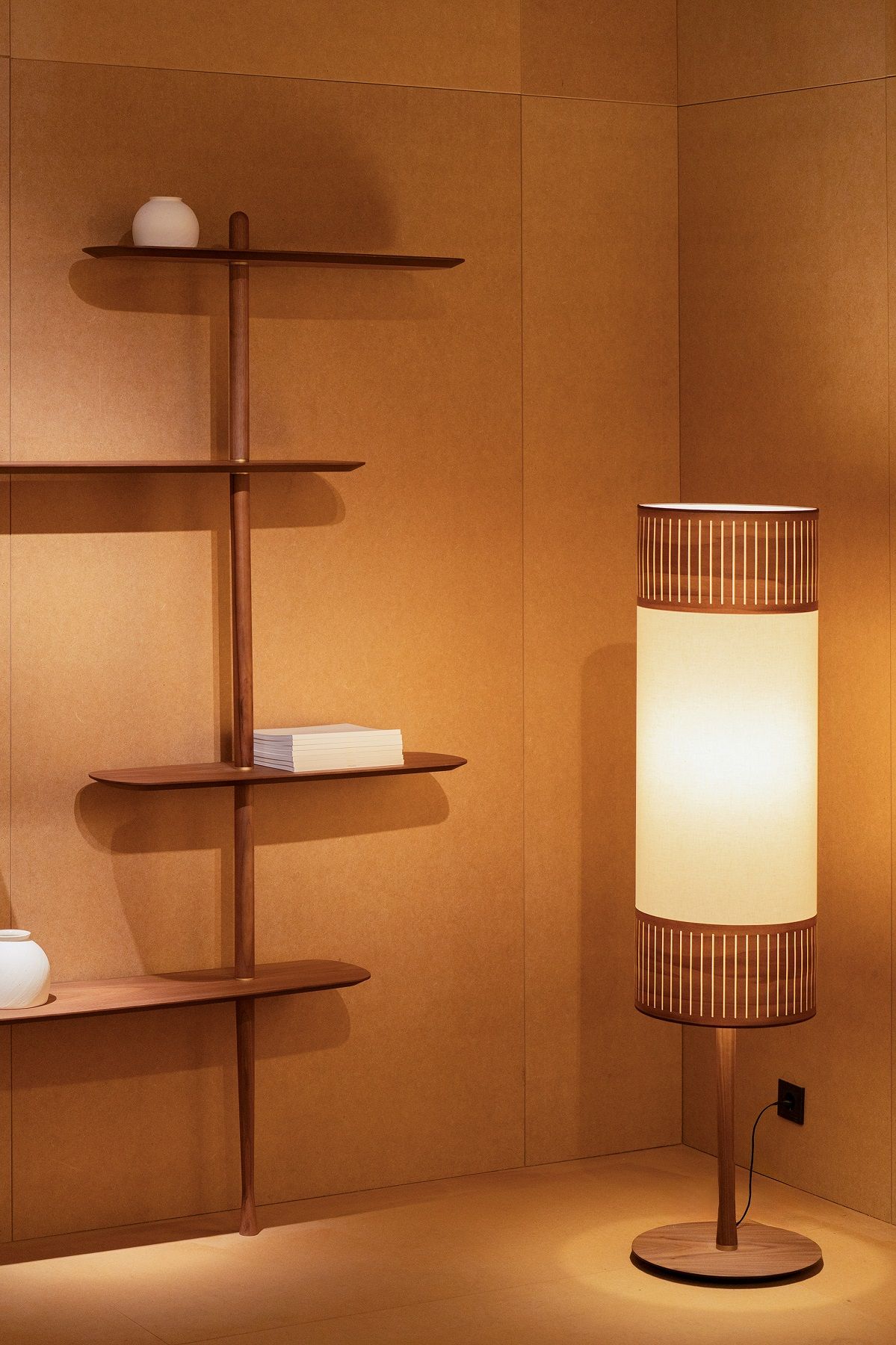 Tamiz Floor lamp Lampadaire nomon