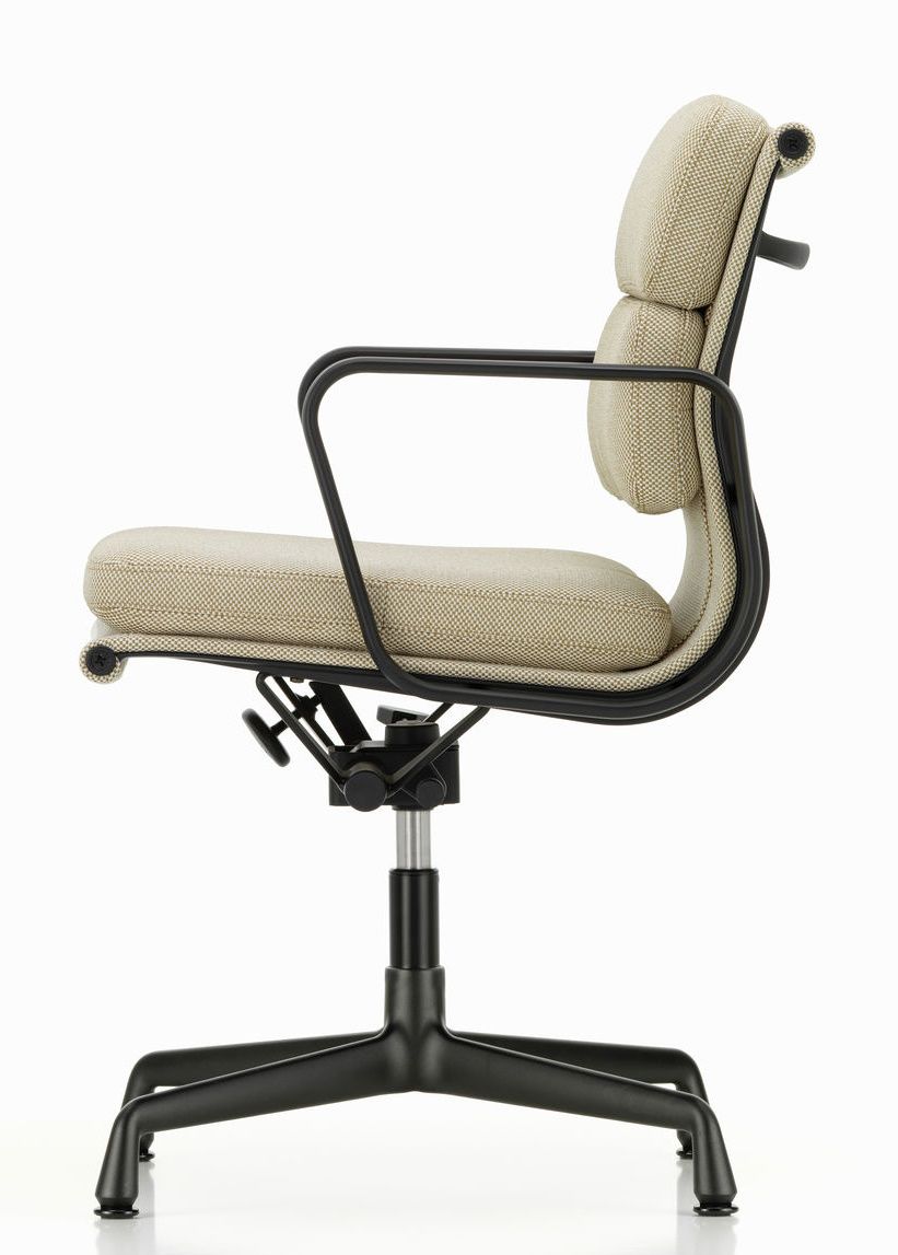 Soft Pad Chair EA 231 / EA231 Chaise Vitra