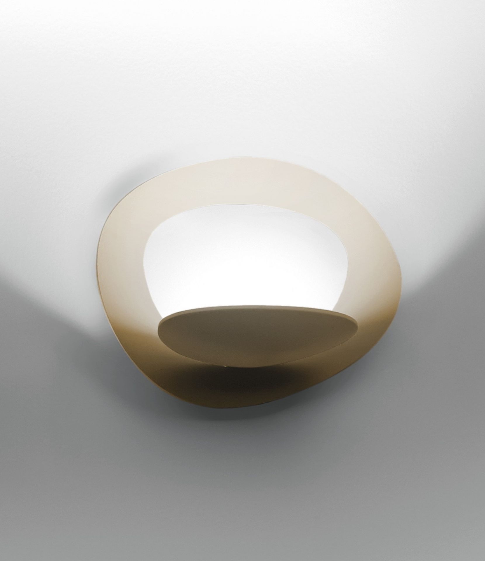 Pirce Micro LED Wall Applique Artemide