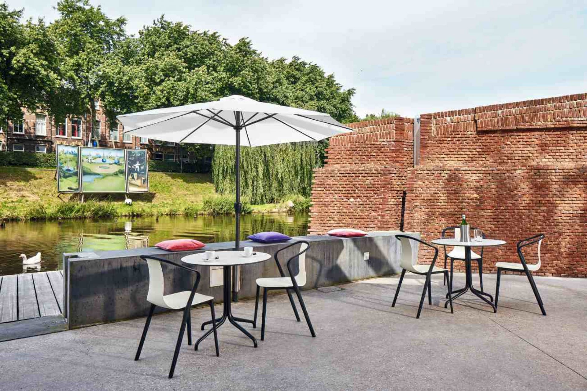 Belleville Table Tisch Vitra