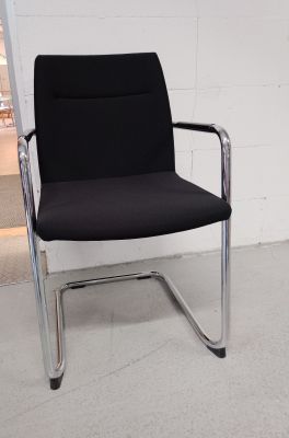 Paro 2 chaise cantilever Wiesner Hager MEUBLE D'EXPOSITION / MOBILIER D'OCCASION