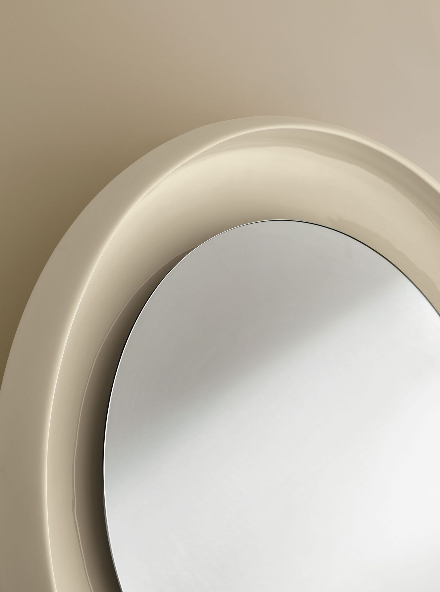 Miroir Coque avec cadre céramique Miniforms