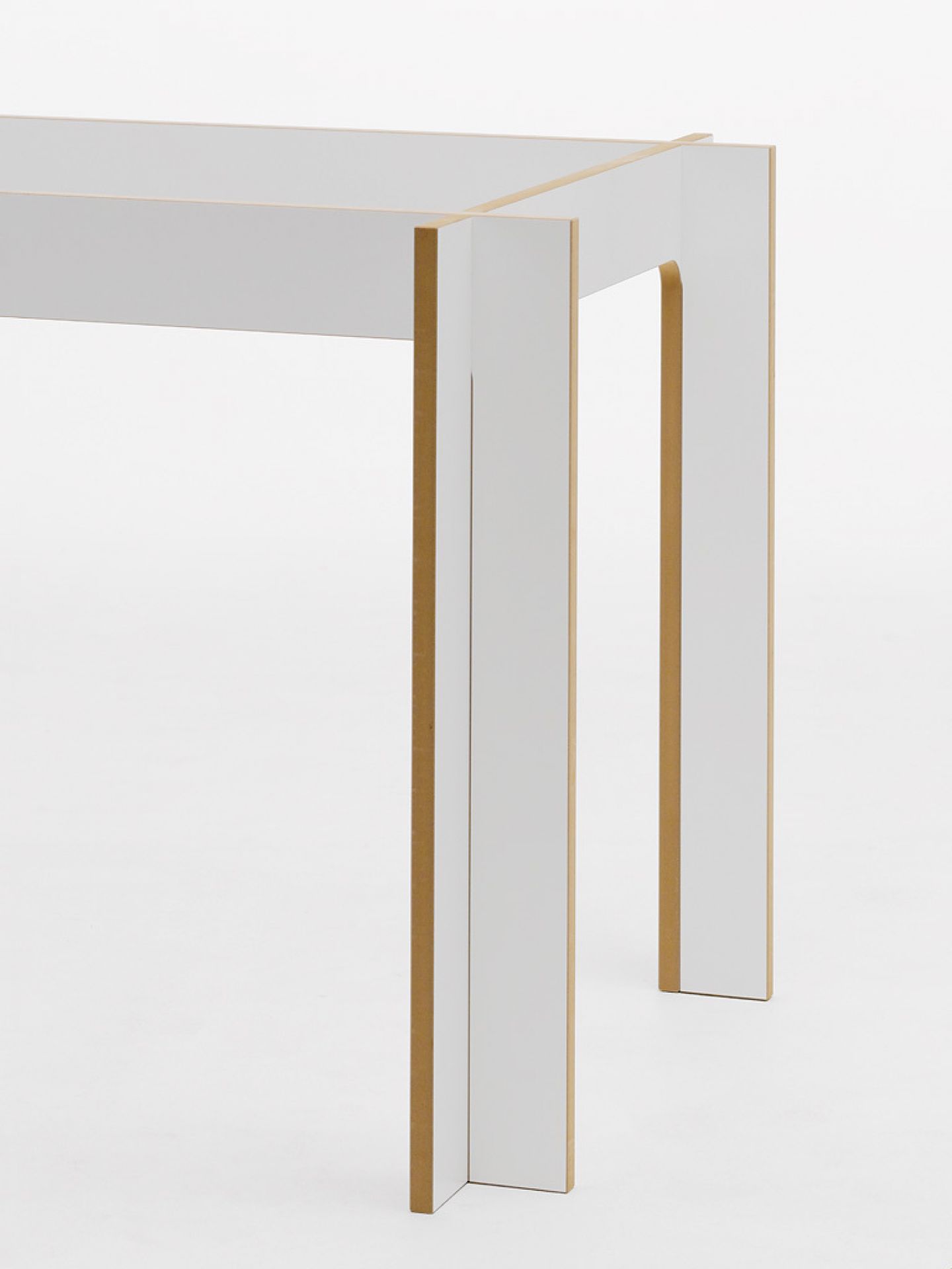 Tischgruppe table petite Tojo