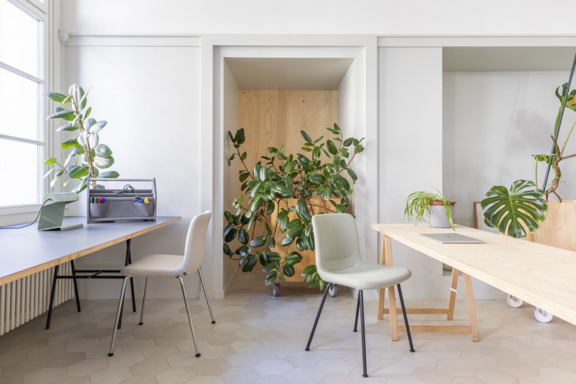 Hal Soft Tube Chaise Empilable Vitra 
