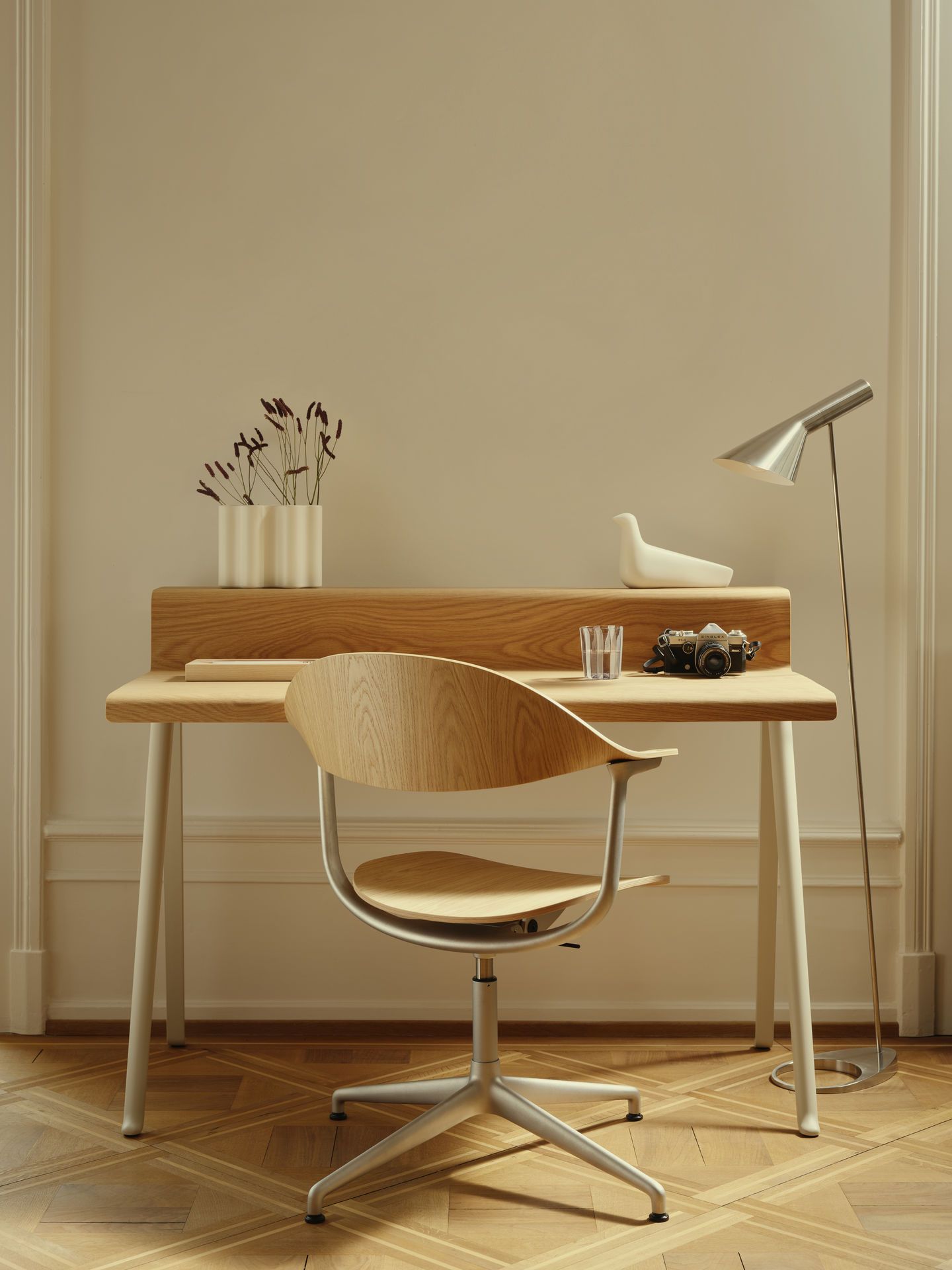 Mynt dossier et assise Plywood chaise de bureau Vitra