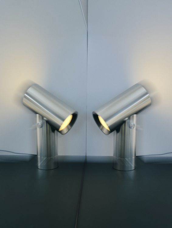 Beam Lamp lampe de table H 45 cm / aluminium poli Muuto