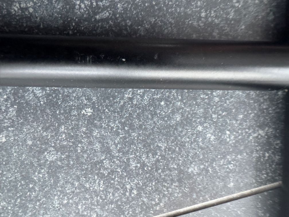 Cadre de table Eiermann 3, couleur NOIR, 58x29 cm, Richard Lampert OBJECTS IMPARFAITS 