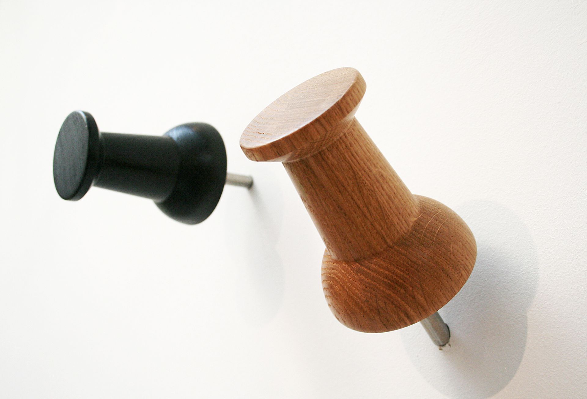 Wooden Push Pin 10:1 Patère Nettes Heim Design OFFRE SPECIALE