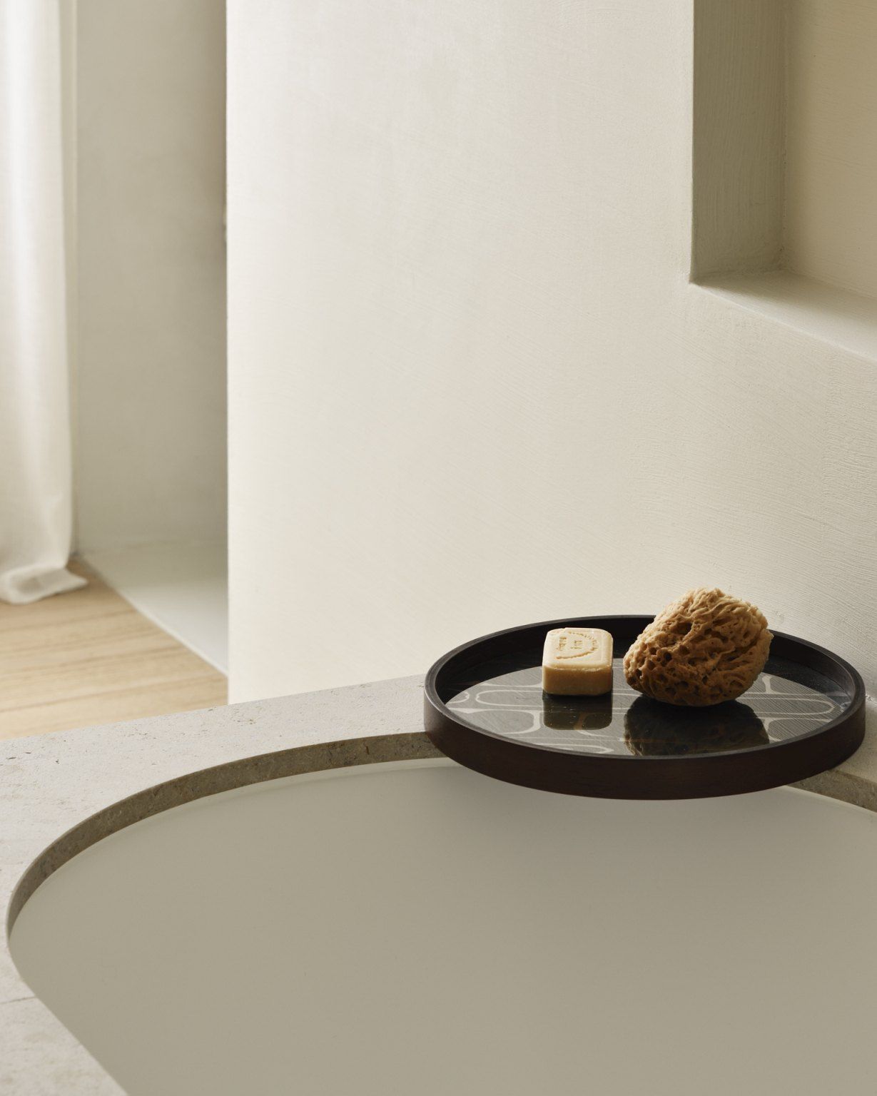 Second Nature Valet Trays Plateau rond Ethnicraft