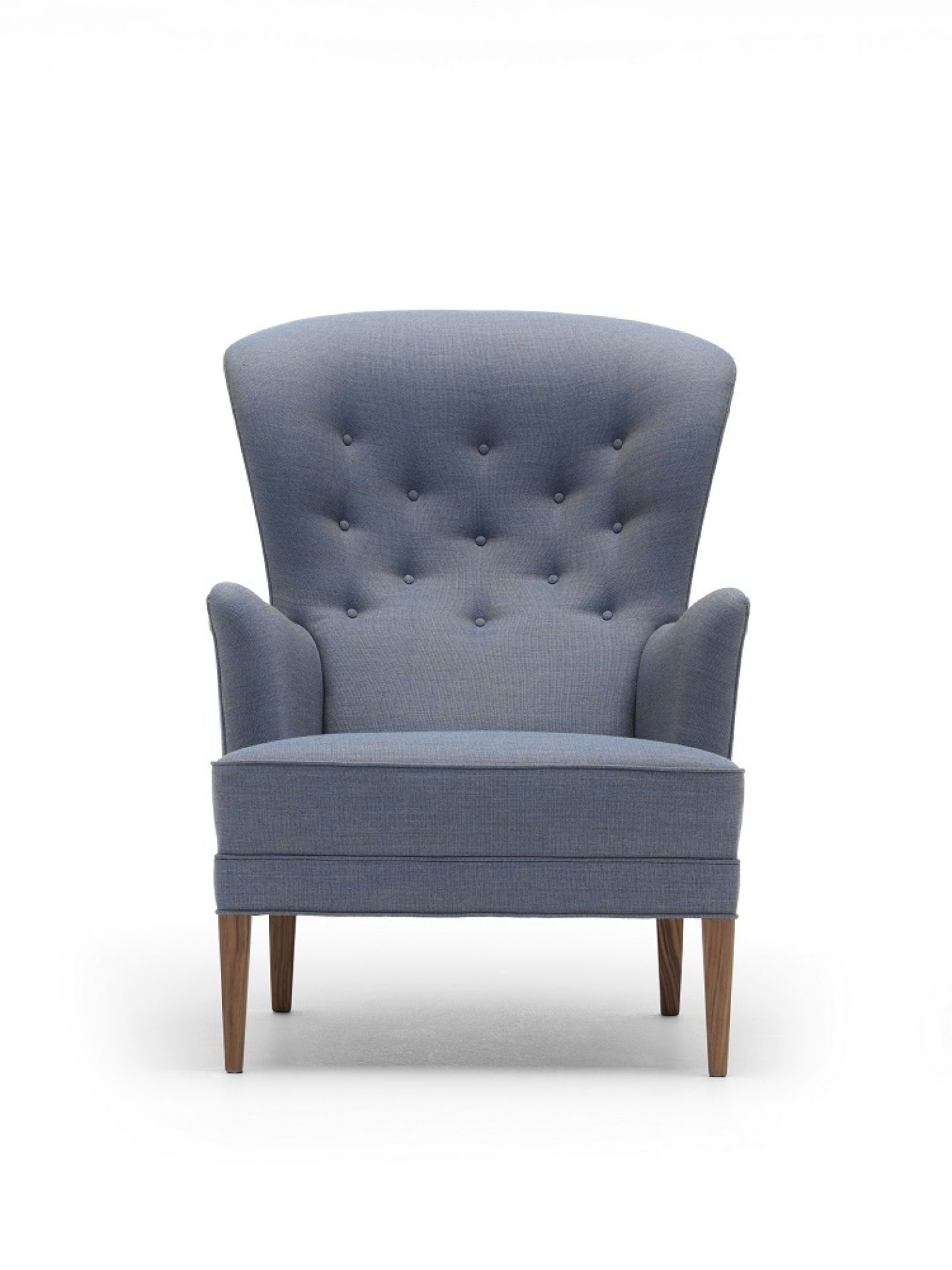 FH419 Heritage Chair Sessel von Carl Hansen & Søn, Walnuss geölt, blauer Stoff.