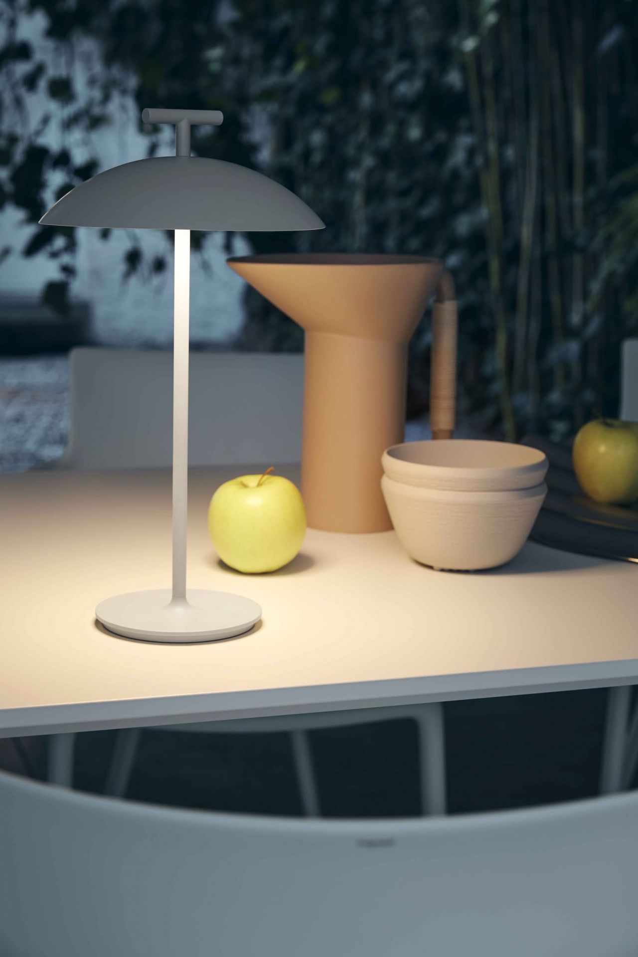 Mini Geen-A Lampe de table noir Kartell