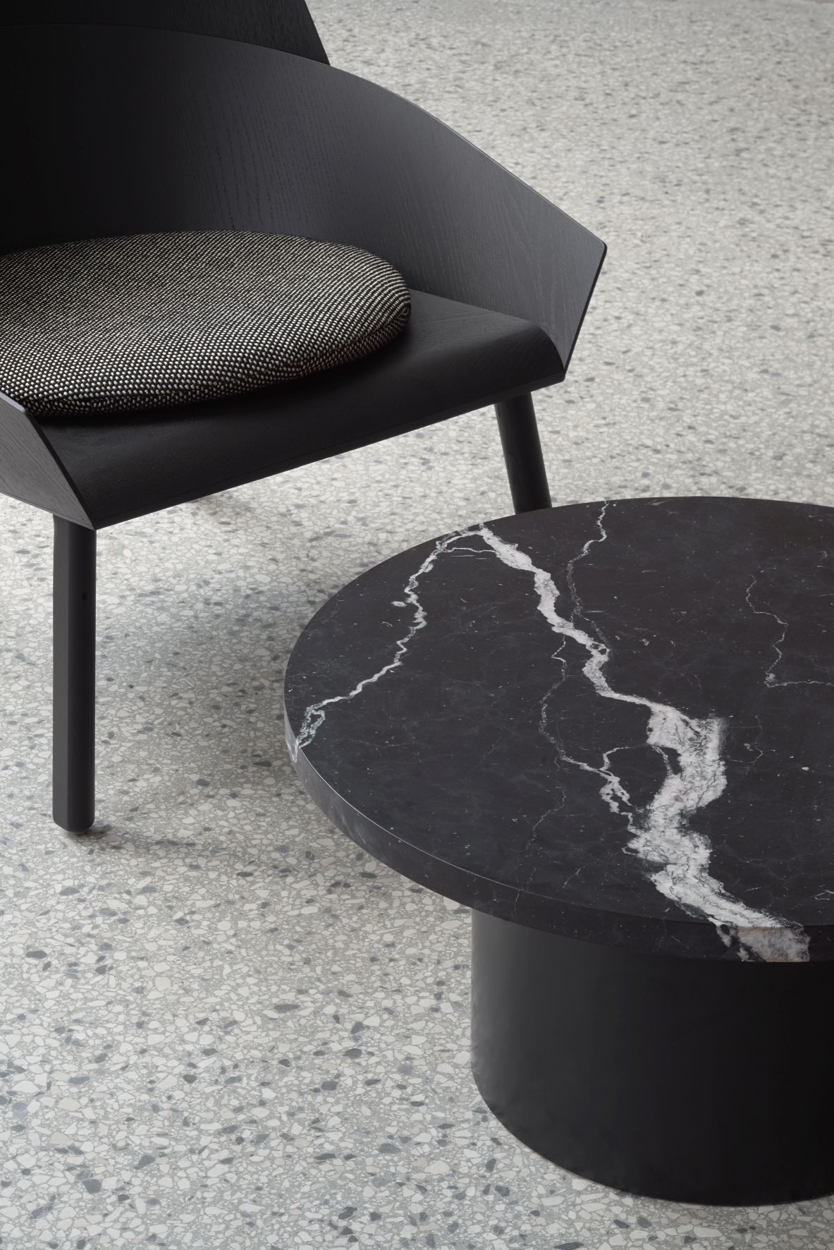EC03 Eugene fauteuil e15