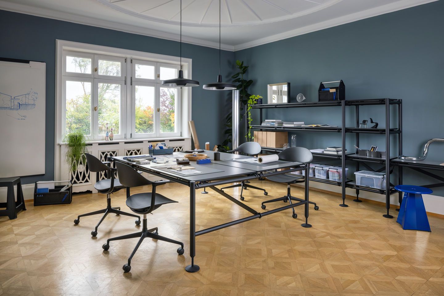 Mynt dossier et assise plastique Chaise de bureau Vitra