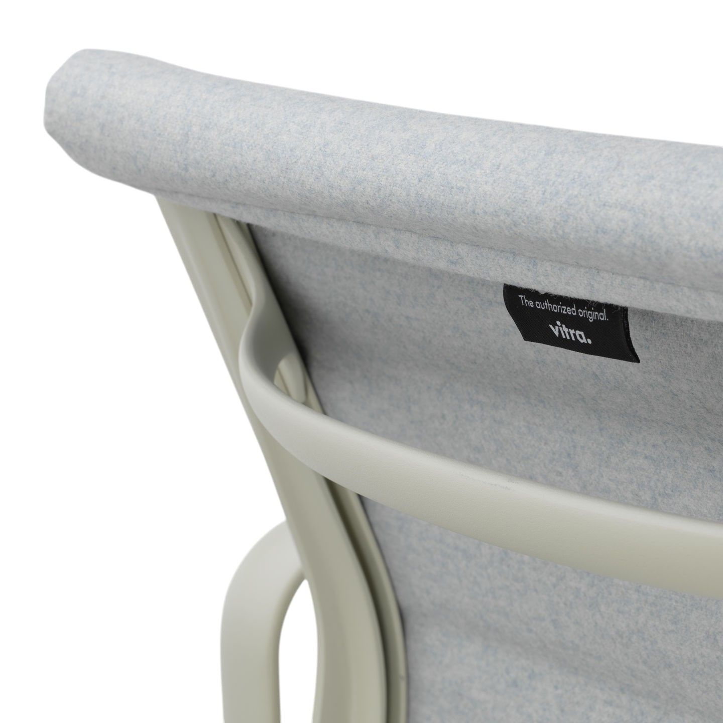 Aluminum Chair EA 117 / EA117 Chaise Vitra