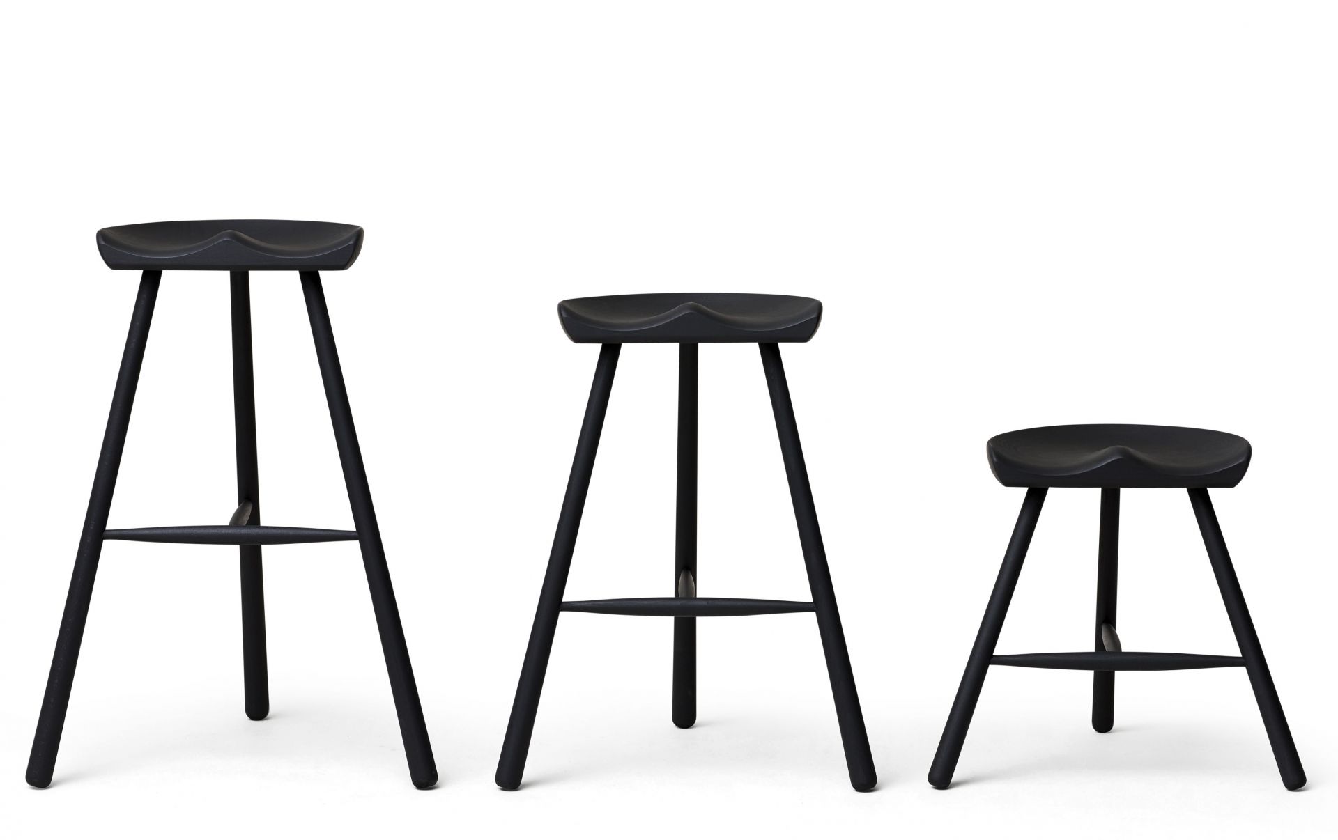 Shoemaker Chair™ No. 68 hêtre teinté noir Form & Refine