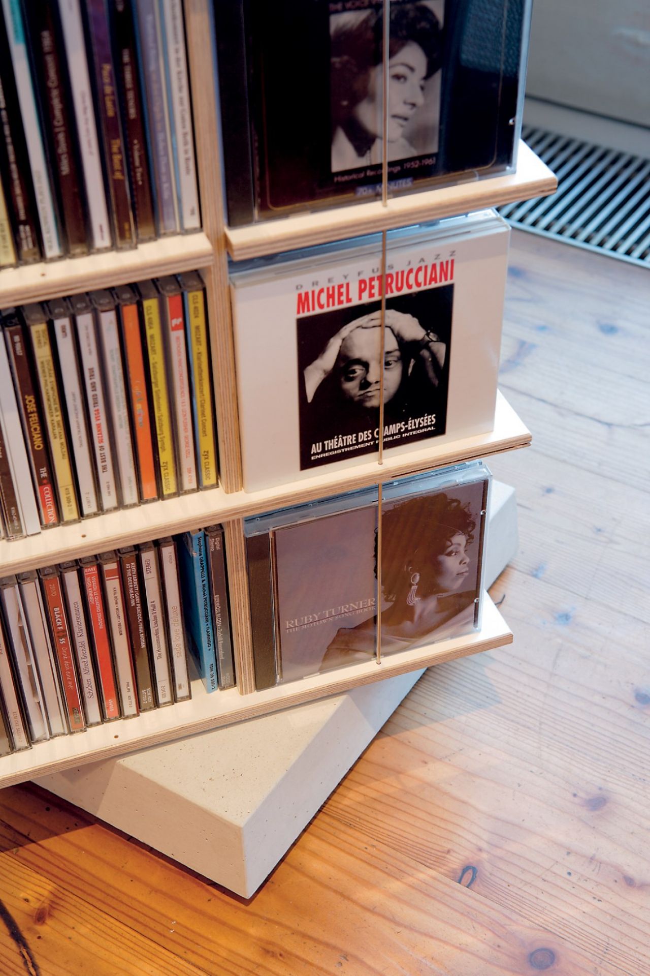 Musikstapler étagère CD Nils Holger Moormann