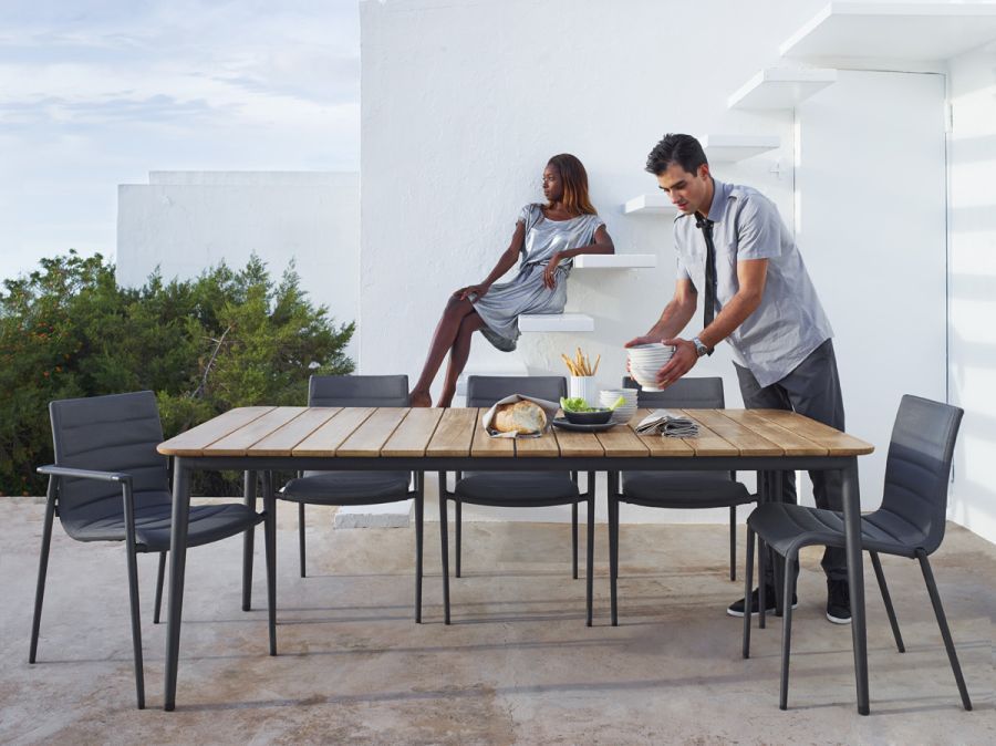 Core Outdoor Chaise AirTouch Taupe Cane-Line
