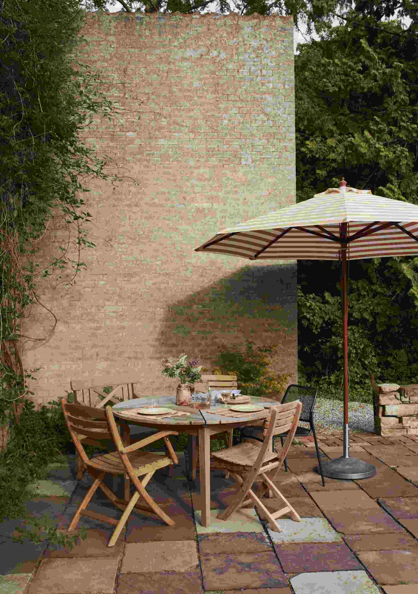Drachmann Table Ø 126 cm Outdoor Skagerak by Fritz Hansen