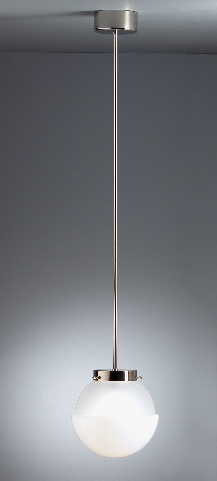 HMB 29 / HMB29 Lumiere Pendant avec Ballon en verre Tecnolumen 40 cm