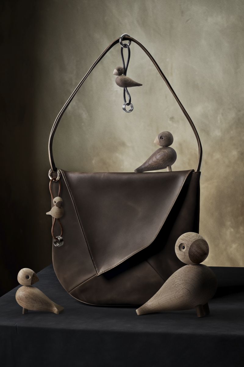 Oiseau chêne argenté métal pendentif avec cuir noir Kay Bojesen 