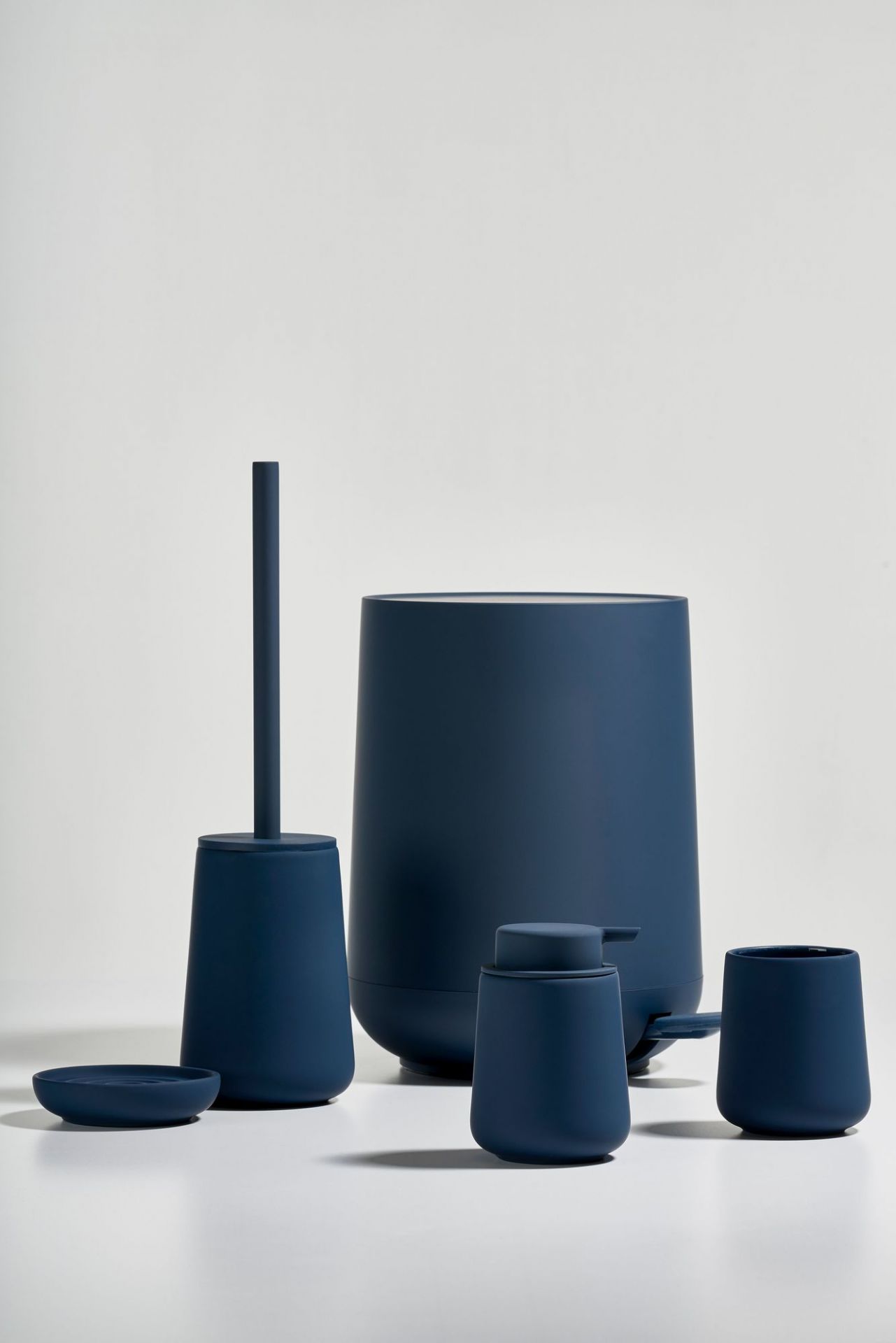 Nova One porte savon bleu royal Zone Denmark