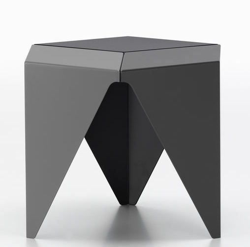 Table d'appoint Prismatic Table, design géométrique, Vitra
