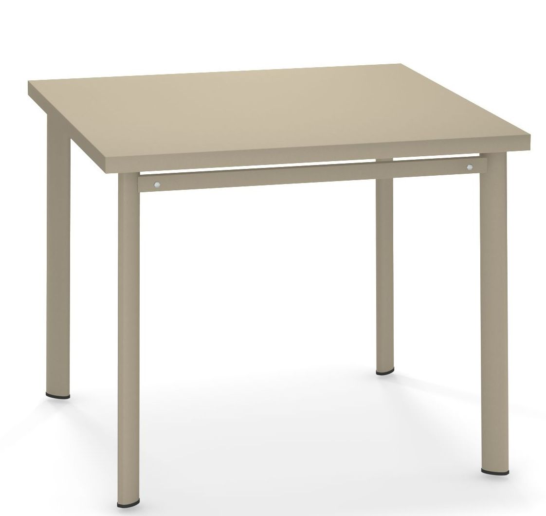 Star Table Outdoor Emu