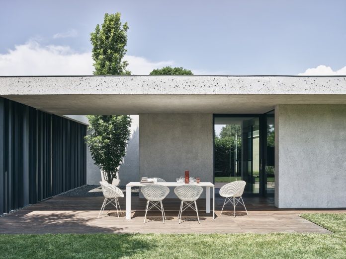 Smatrik Chaise d'extérieur Kartell blanc