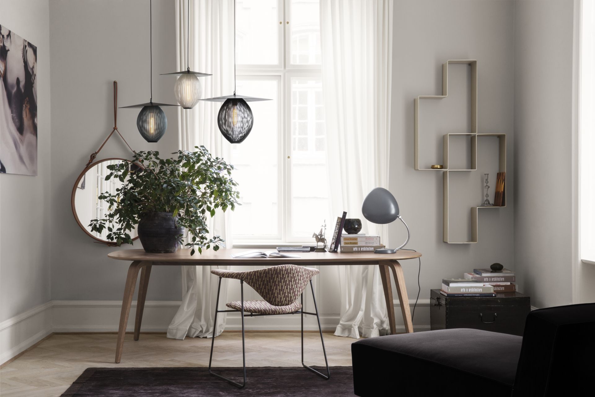 Grossman Cobra lampe de table Gubi