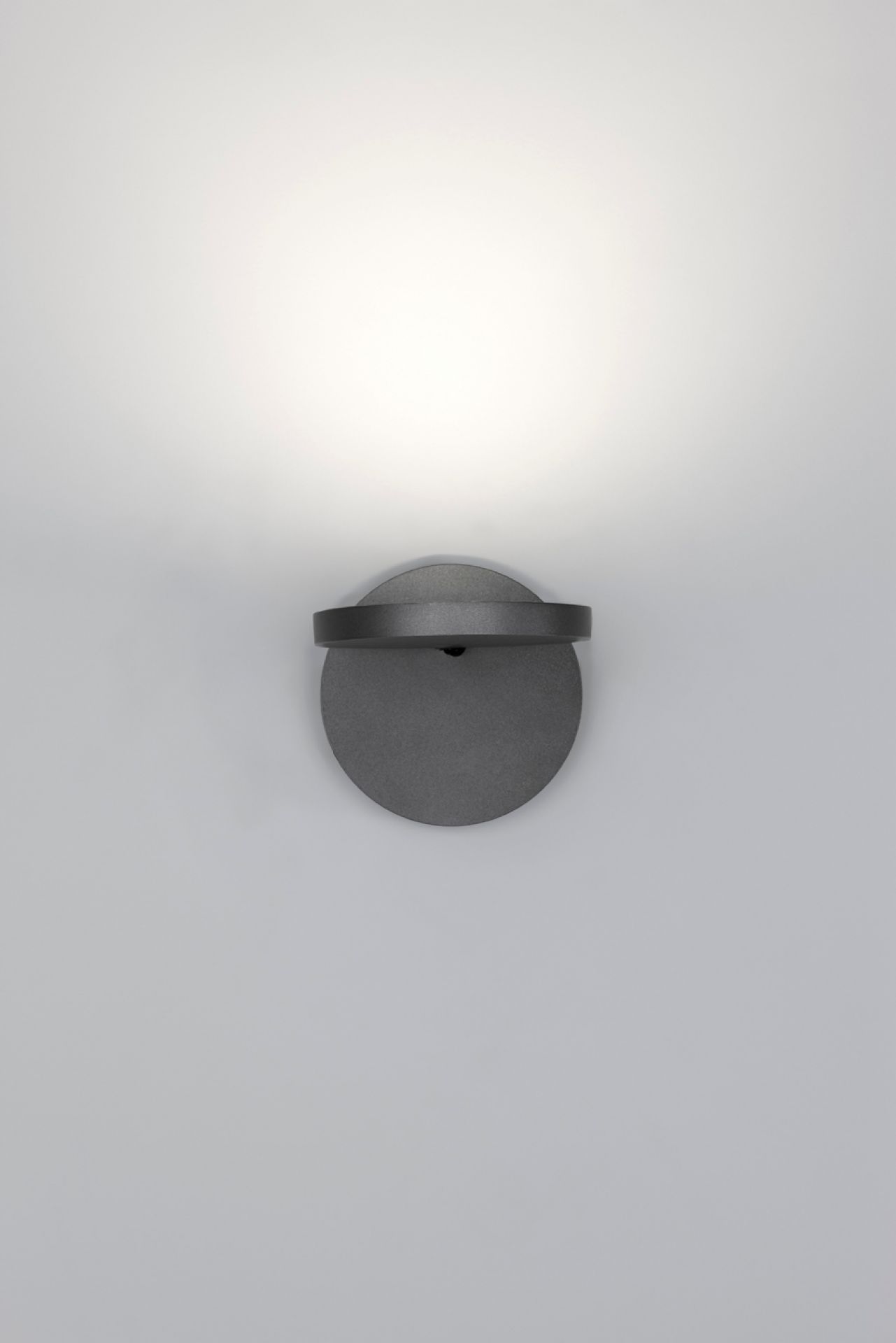 Demetra Faretto Applique murale sans interrupteur gris anthracite Artemide OFFRE SPECIALE