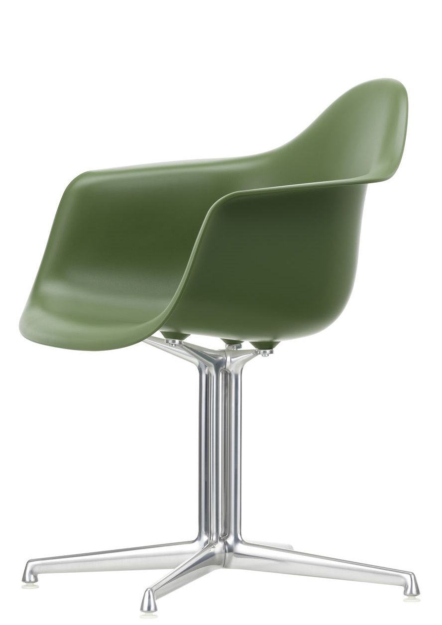 Eames Plastic Arm Chair DAL Chaise Vitra