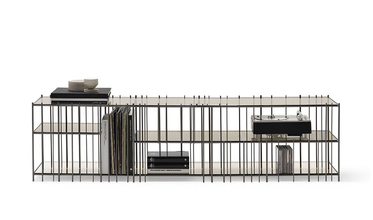 Metrica TV Armoire Mogg