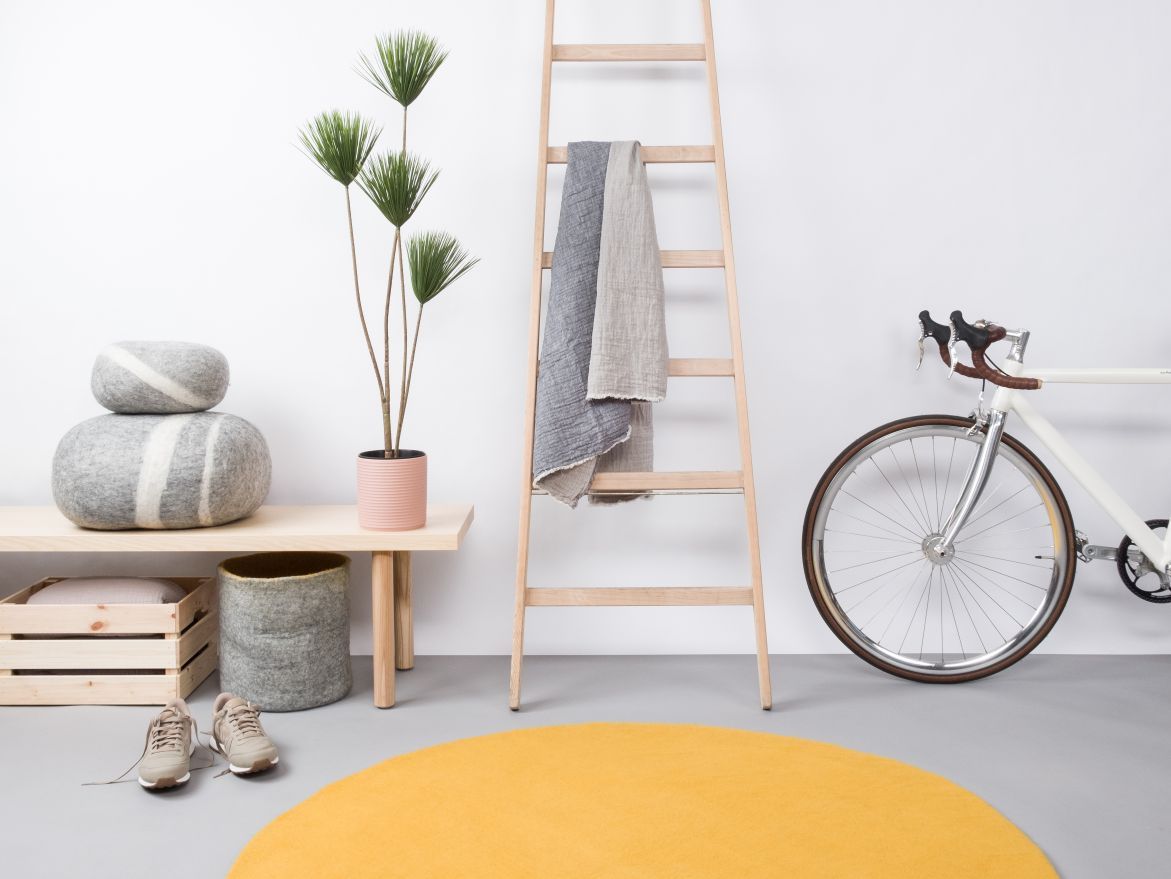 Mono Rond Tapis en feutre Ø 160 cm myfelt Klara (jaune moutarde)
