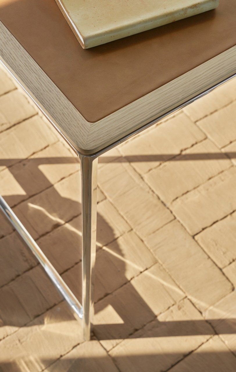 430 Studio Desk Bureau Vipp