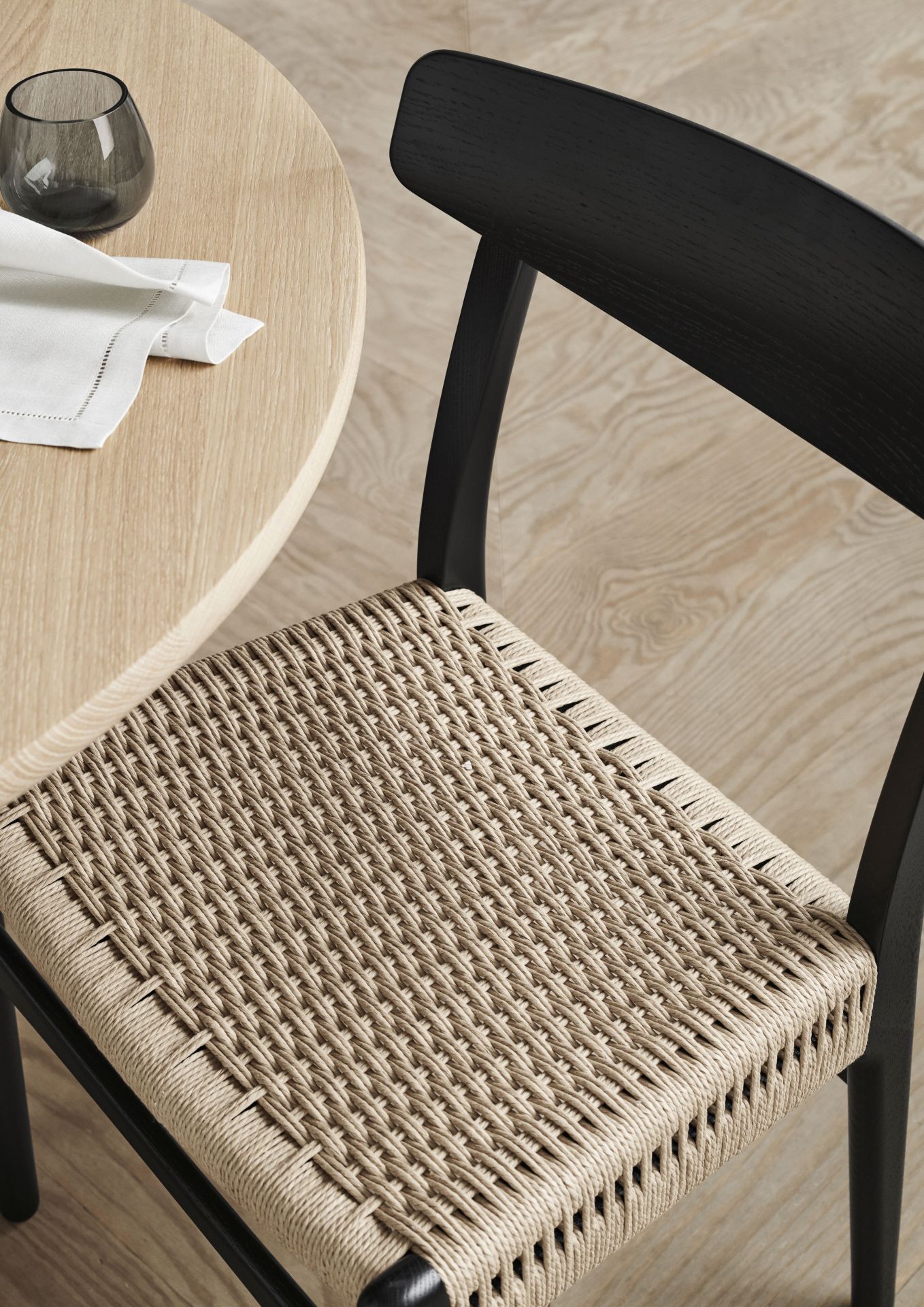 CH337 Table de salle à manger ovale extensible en hêtre huilé Carl Hansen & Søn
