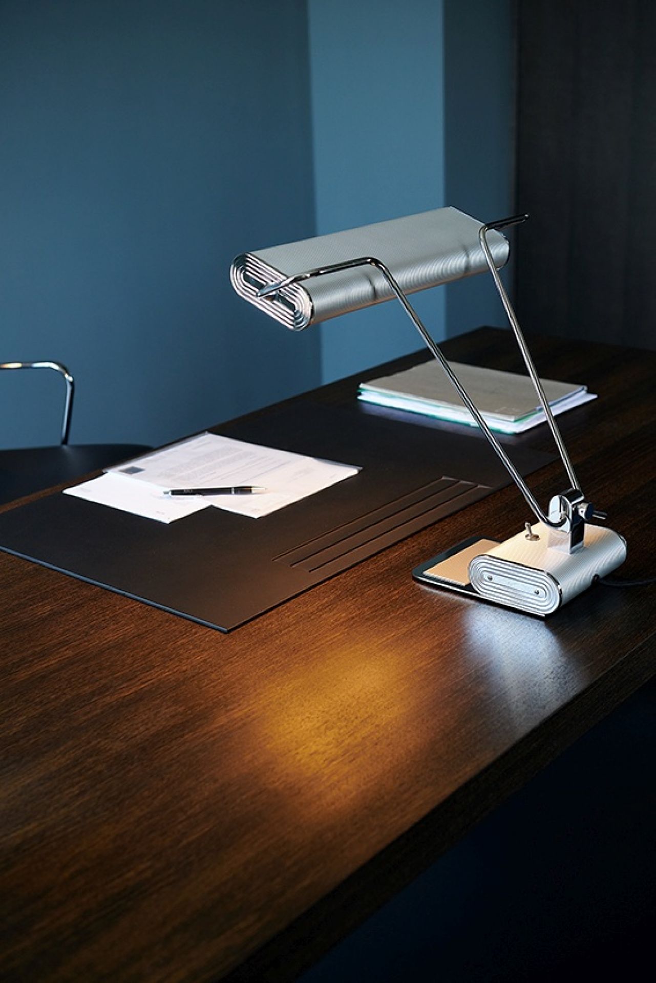 AD34 lampe de Table Tecnolumen