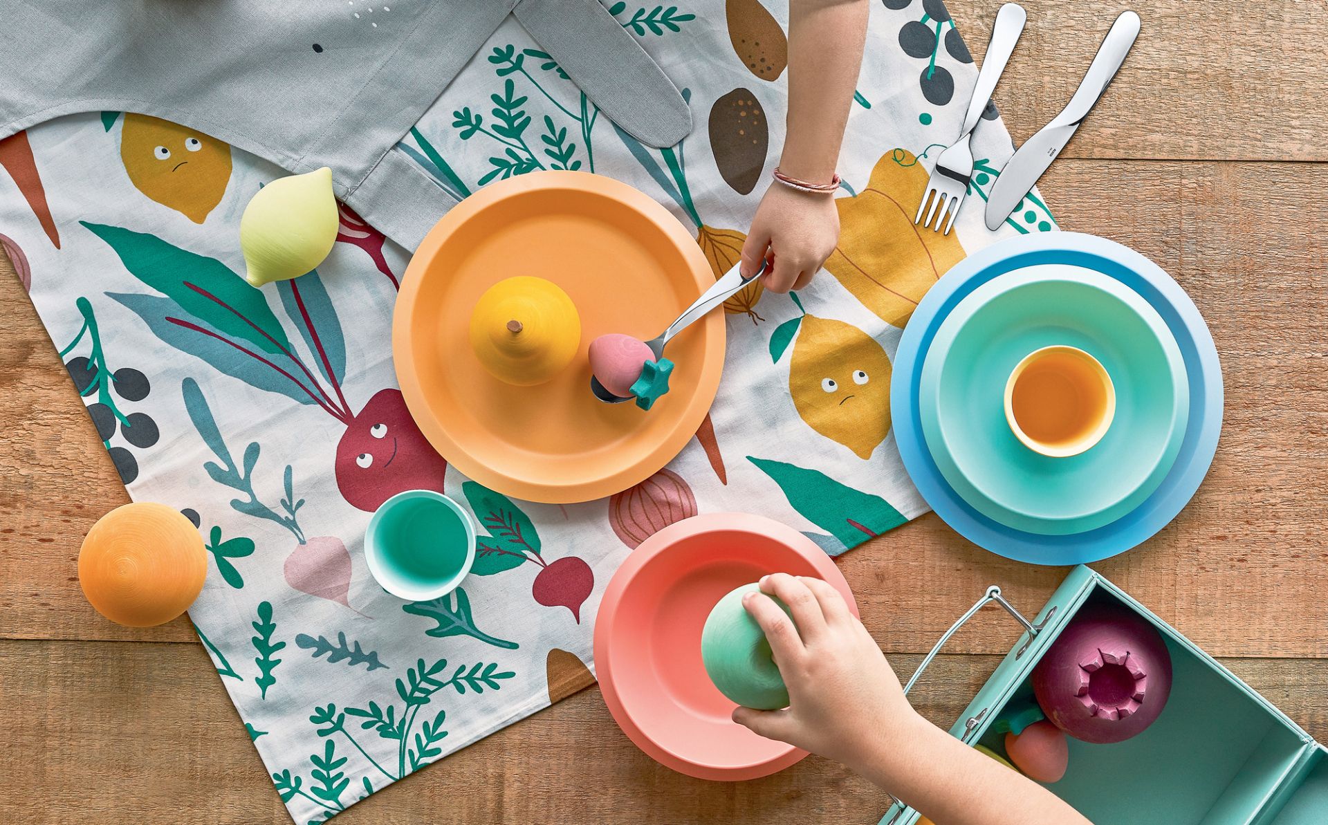 Giro Kids Collection Ensemble de Couverts pour Enfants en Acier Inoxydable Alessi