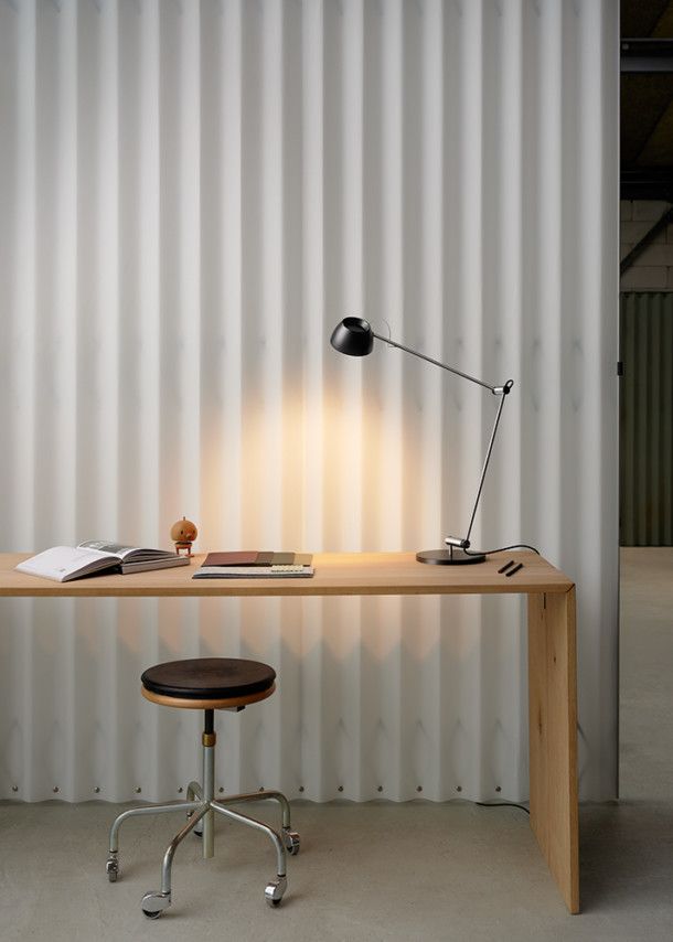 IRIO T Table lamp Lampe de table Baltensweiler