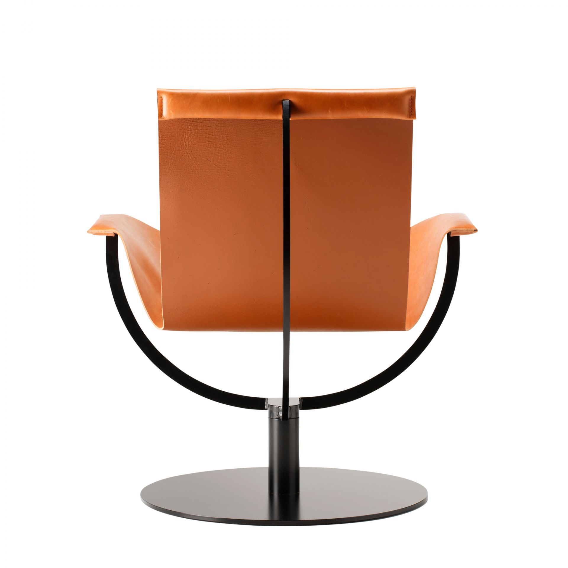 Favius Arch Chair fauteuil peau de vache cognac Favius 