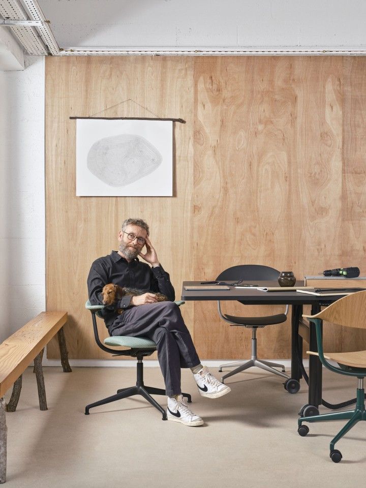 Mynt dossier et assise plastique Chaise de bureau Vitra