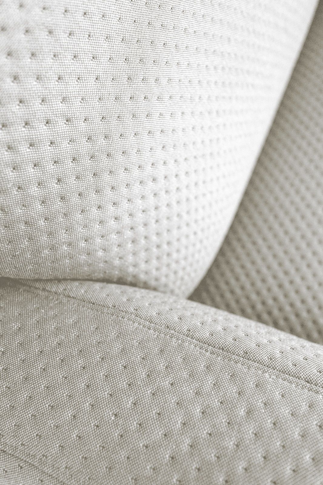 Auguste Armchair Fauteuil Hartô