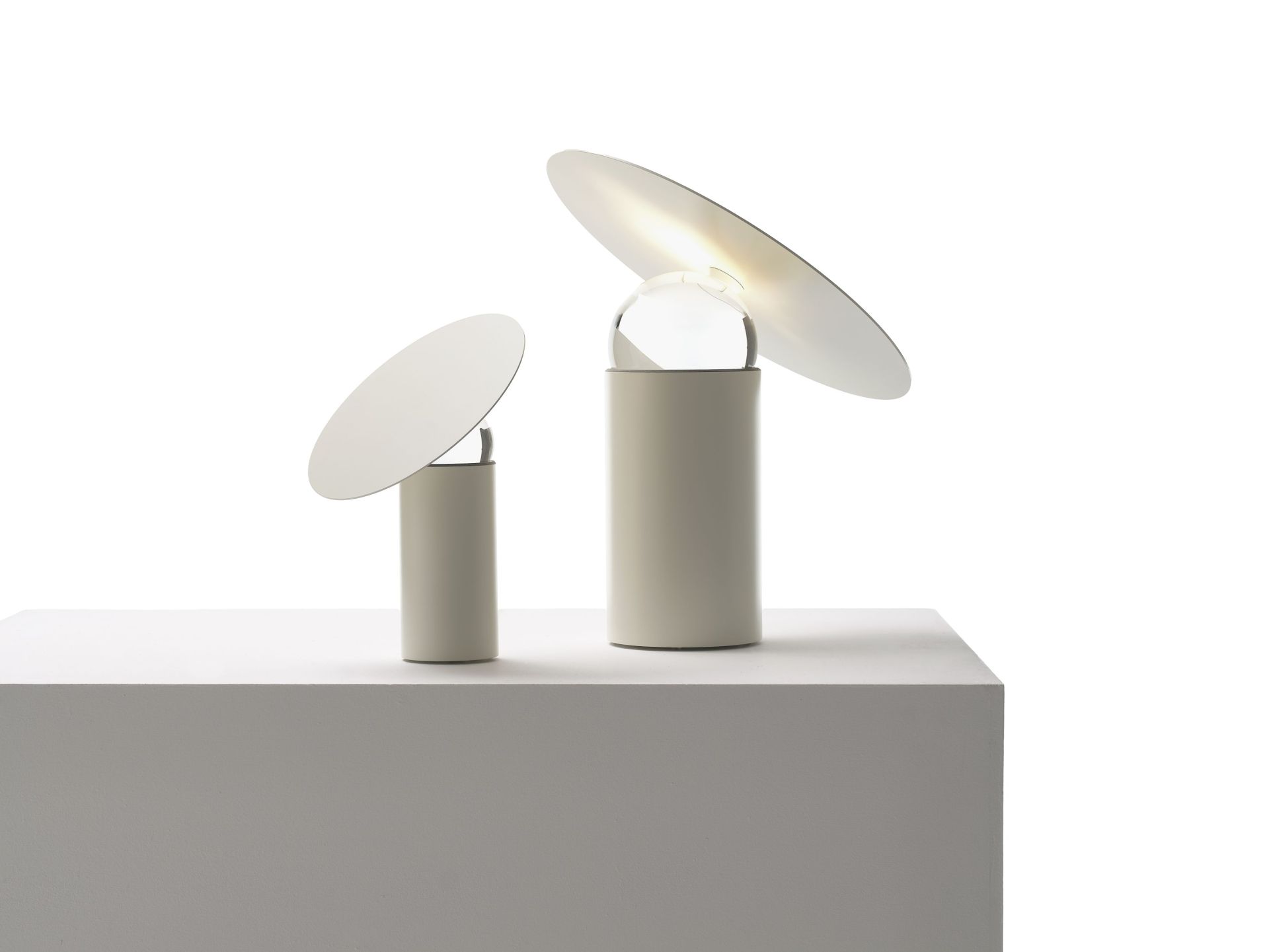 Era Lampe de table blanc - small Mogg